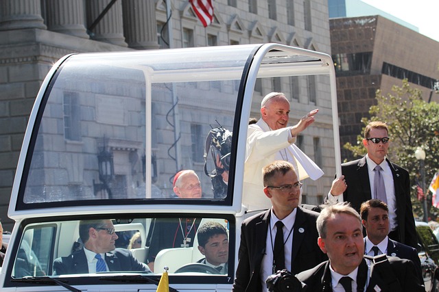 Pope Francis' death announced.